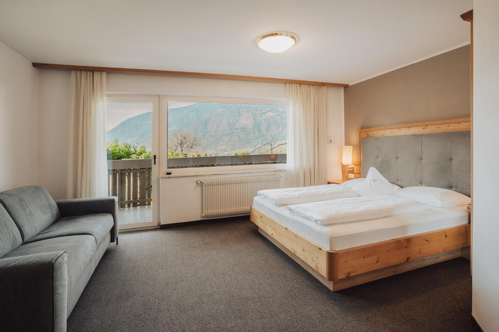Hotel Lisetta Tirolo Extérieur photo
