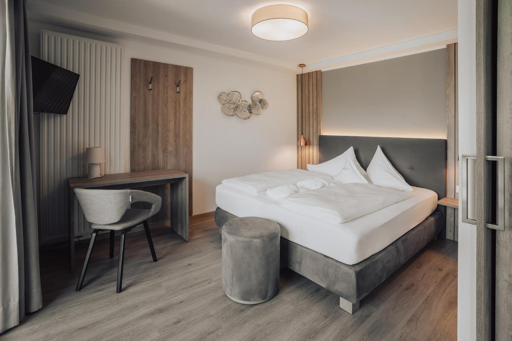 Hotel Lisetta Tirolo Extérieur photo